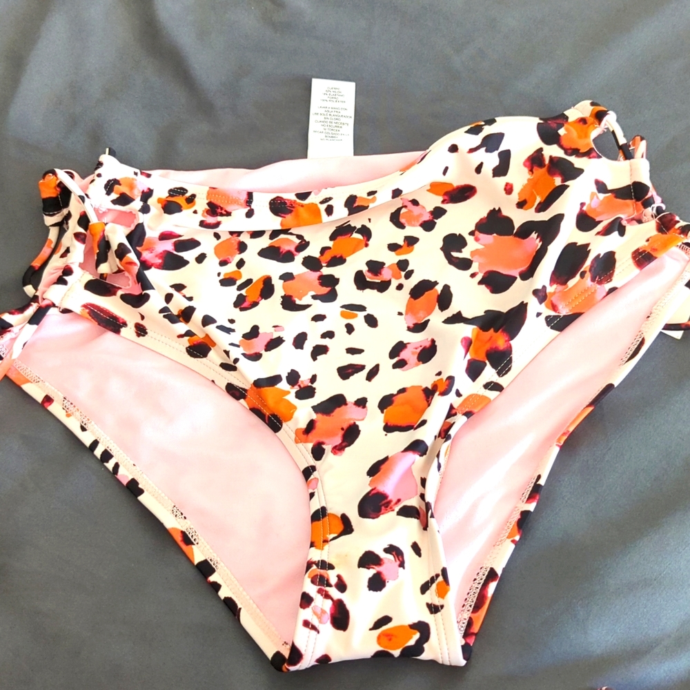 Hula Honey wild about print High-Waist Bikini Bottoms